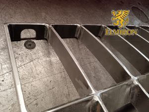 On-site installation of prefabricated steel structures