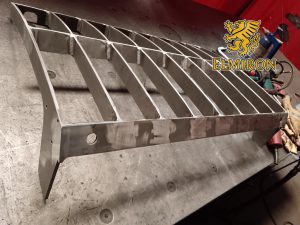 Efficient installation of prefabricated steel components for industrial construction projects.