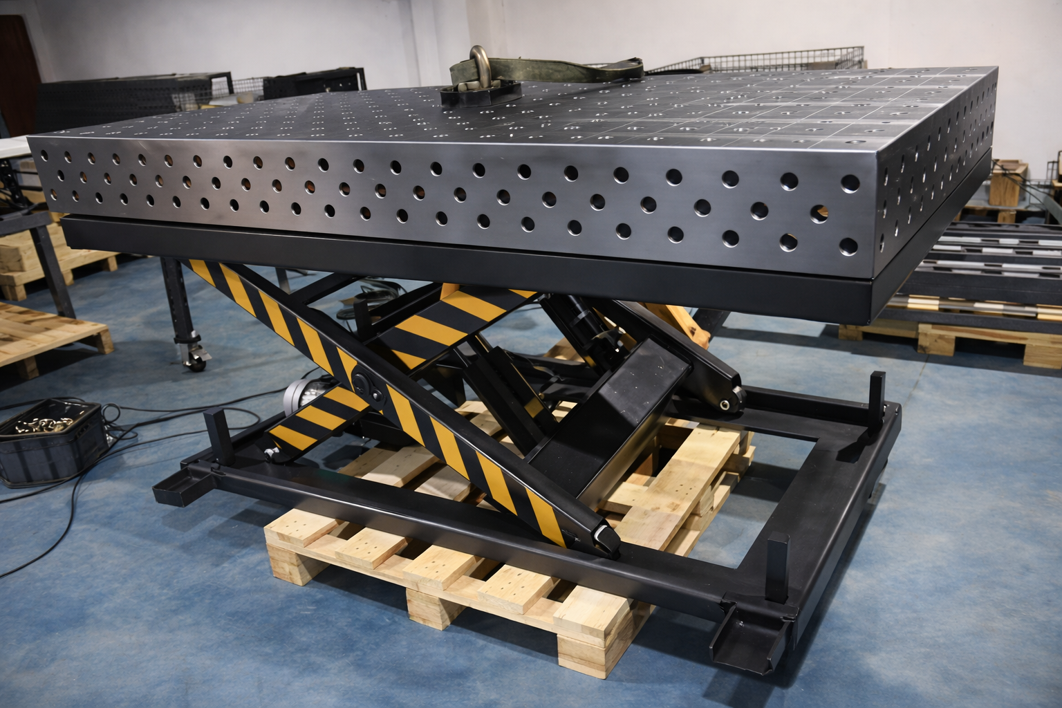 Adjustable scissor lift for Elmiron D28 modular 3D welding table